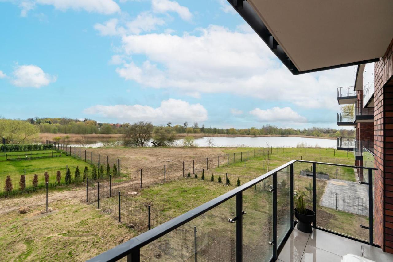 Stara Cegielnia Lake View Apartment By Renters Prestige พอซนาน ภายนอก รูปภาพ